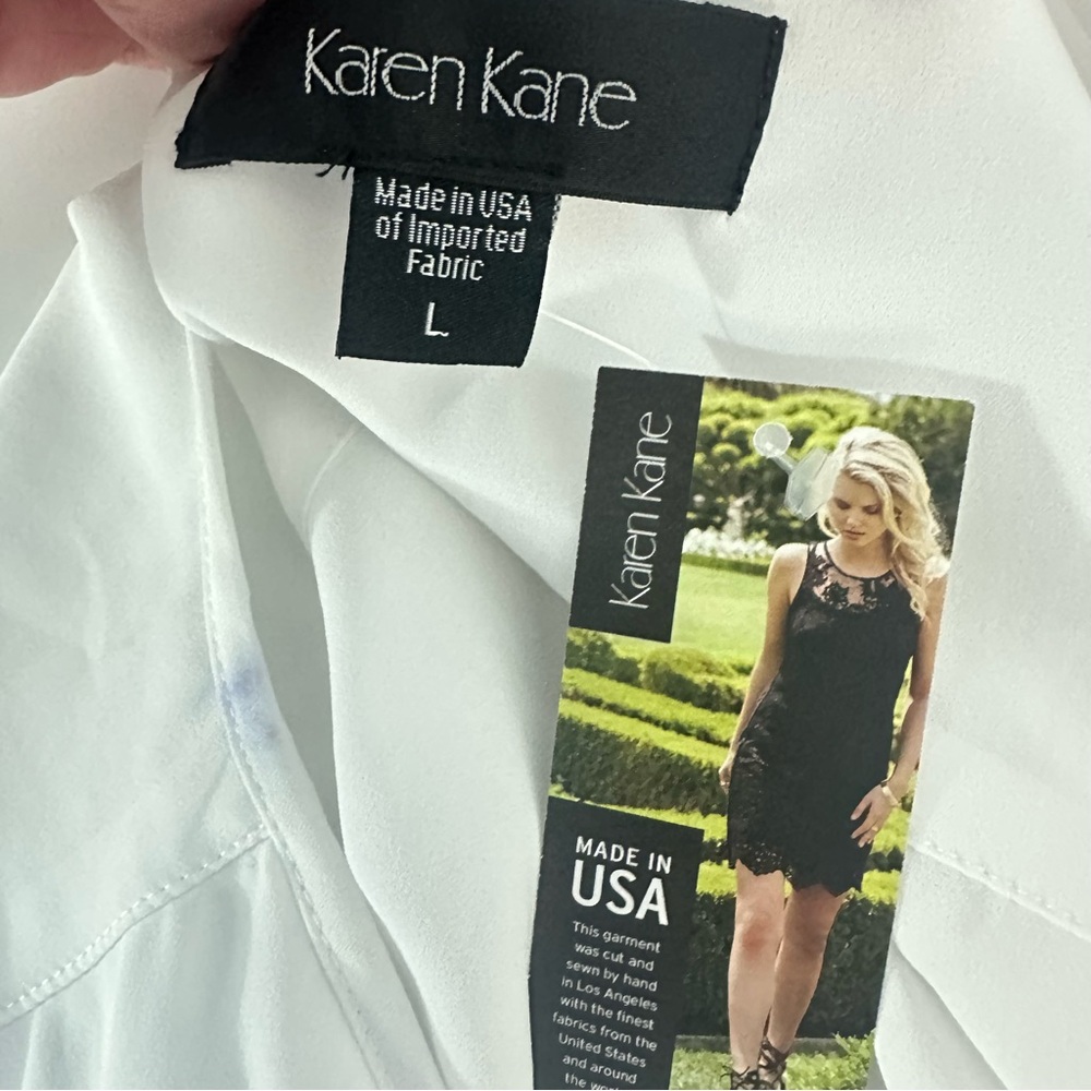 🔥 3 FOR $25 SALE 🔥 Karen Kane White Blouse with V-Neck - Picture 6 of 11